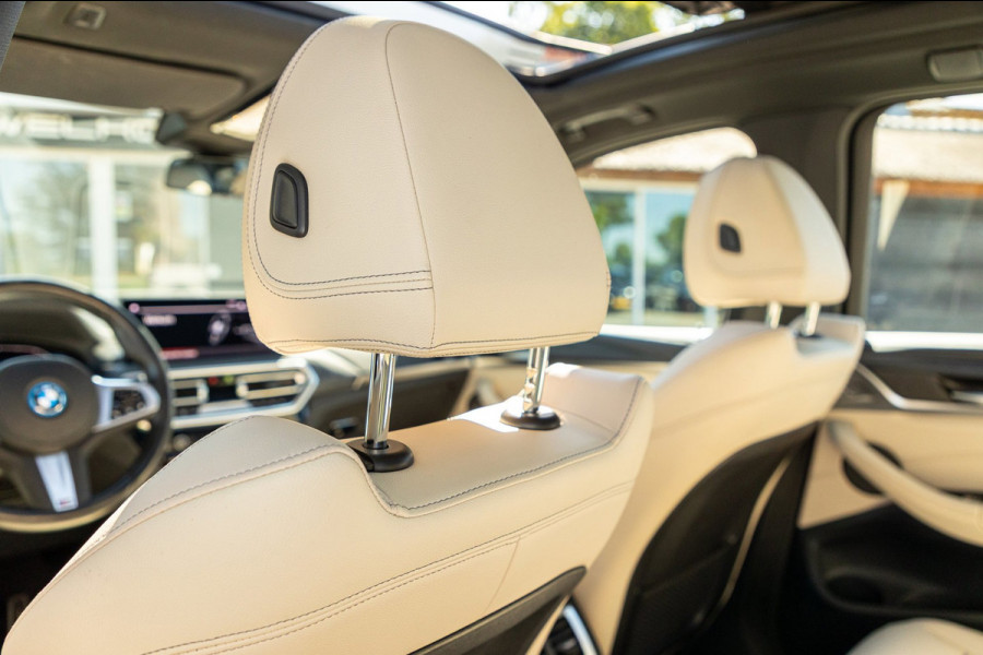 BMW iX3 High Executive 80 kWh Soh 99% I M Pakket I Panoramadak I Trekhaak I Harman Kardon I Adaptive Cruise I 360 Camera I Android