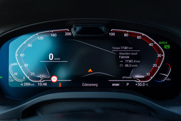 BMW iX3 High Executive 80 kWh Soh 99% I M Pakket I Panoramadak I Trekhaak I Harman Kardon I Adaptive Cruise I 360 Camera I Android