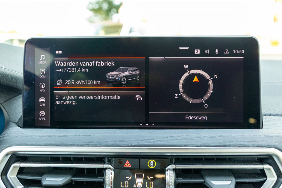 BMW iX3 High Executive 80 kWh Soh 99% I M Pakket I Panoramadak I Trekhaak I Harman Kardon I Adaptive Cruise I 360 Camera I Android