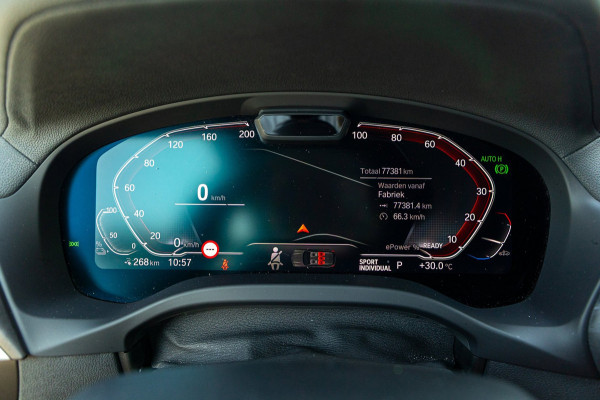 BMW iX3 High Executive 80 kWh Soh 99% I M Pakket I Panoramadak I Trekhaak I Harman Kardon I Adaptive Cruise I 360 Camera I Android
