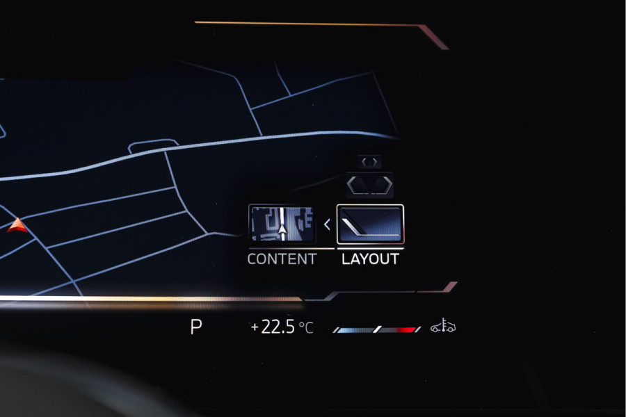 BMW X1 sDrive18i 136 PK | M-Sport | Afn. Trekhaak | Dig. Cockpit | Cruise | PDC | Camera | NAV + App. Connect | ECC | Elek. Klep | LM 18" |