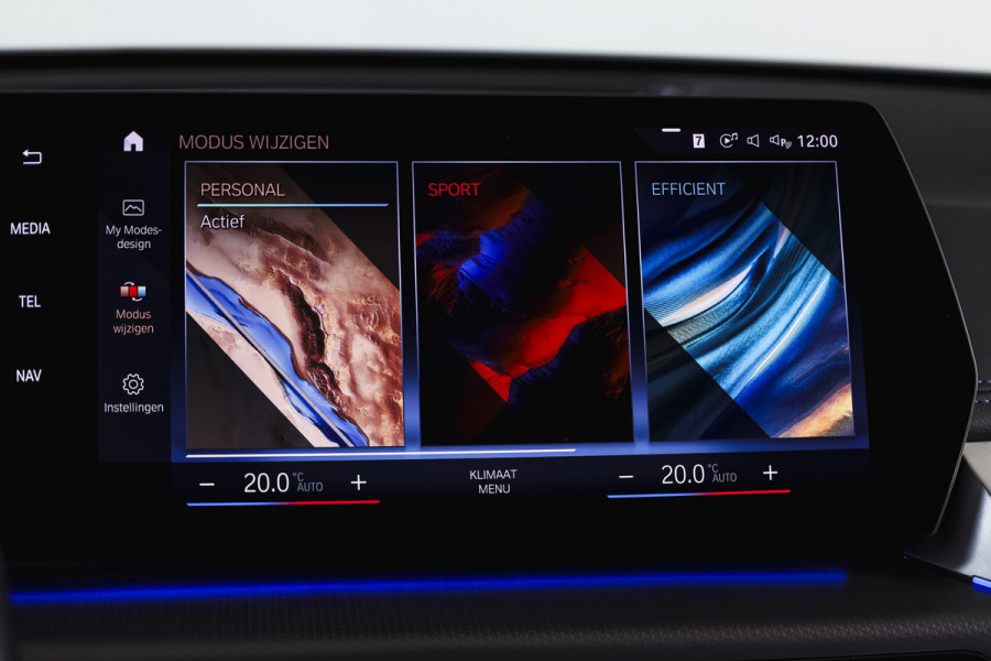 BMW X1 sDrive18i 136 PK | M-Sport | Afn. Trekhaak | Dig. Cockpit | Cruise | PDC | Camera | NAV + App. Connect | ECC | Elek. Klep | LM 18" |