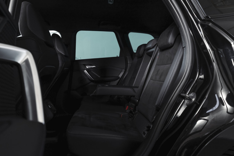 BMW X1 sDrive18i 136 PK | M-Sport | Afn. Trekhaak | Dig. Cockpit | Cruise | PDC | Camera | NAV + App. Connect | ECC | Elek. Klep | LM 18" |