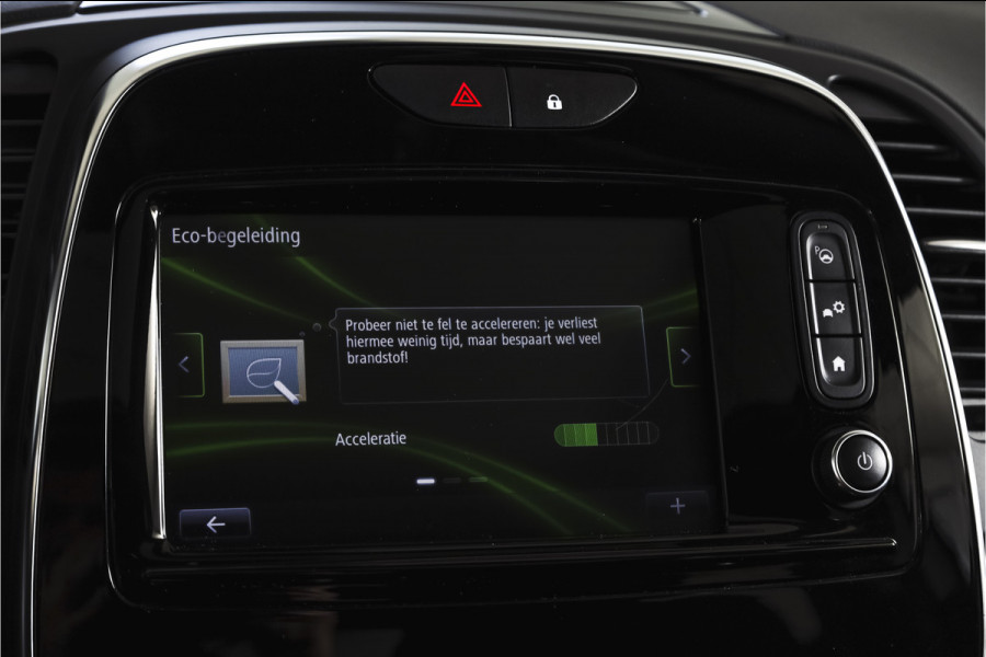 Renault Captur 1.3 TCe 150 PK Version S - Automaat | Pano | Trekhaak | Cruise | PDC | Camera | NAV+Android Auto | ECC | LM 17" |