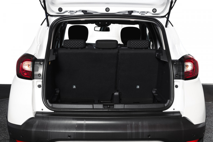 Renault Captur 1.3 TCe 150 PK Version S - Automaat | Pano | Trekhaak | Cruise | PDC | Camera | NAV+Android Auto | ECC | LM 17" |