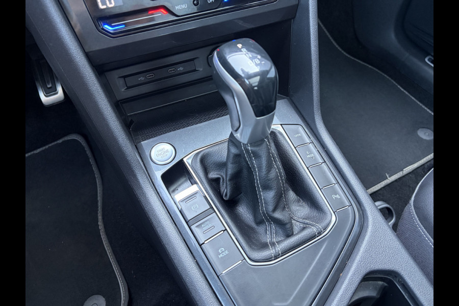 Volkswagen Tiguan 1.4 TSI eHybrid R-Line PHEV Pano Elek.Trekhaak Adap.Cruise Camera Led Orig.NL!