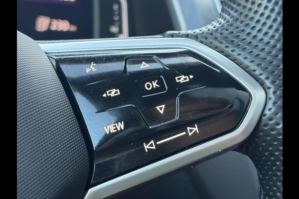Volkswagen Tiguan 1.4 TSI eHybrid R-Line PHEV Pano Elek.Trekhaak Adap.Cruise Camera Led Orig.NL!