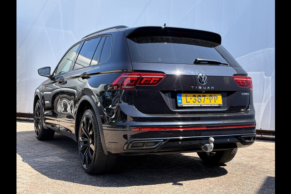 Volkswagen Tiguan 1.4 TSI eHybrid R-Line PHEV Pano Elek.Trekhaak Adap.Cruise Camera Led Orig.NL!