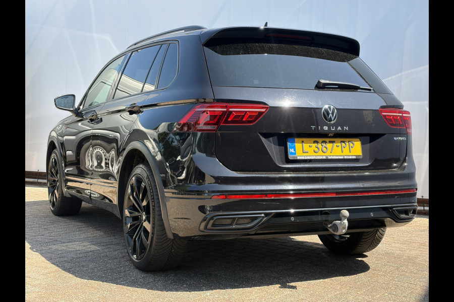 Volkswagen Tiguan 1.4 TSI eHybrid R-Line PHEV Pano Elek.Trekhaak Adap.Cruise Camera Led Orig.NL!