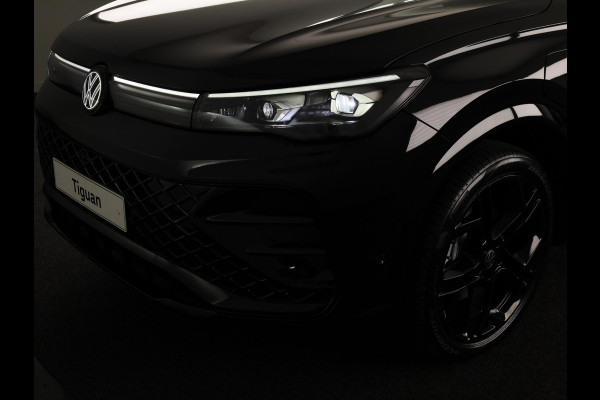 Volkswagen Tiguan R-Line Edition 1.5 eHybrid 150 kW / 204 PK SUV 6 v Head-Up Display | Panoramadak | Stoelverwarming