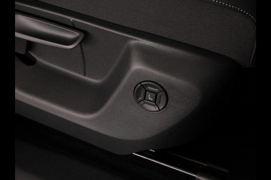 Volkswagen Tiguan R-Line Edition 1.5 eHybrid 150 kW / 204 PK SUV 6 v Head-Up Display | Panoramadak | Stoelverwarming