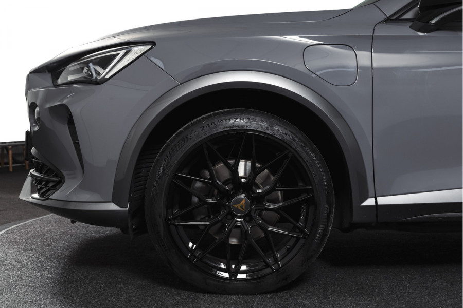 CUPRA Formentor 1.4 TSI e-Hybrid 204 PK Essential Orig. NL | Graphene Grey | Dig. Cockpit | Adapt. Cruise | PDC | NAV + App. Connect | ECC | LM 19" |