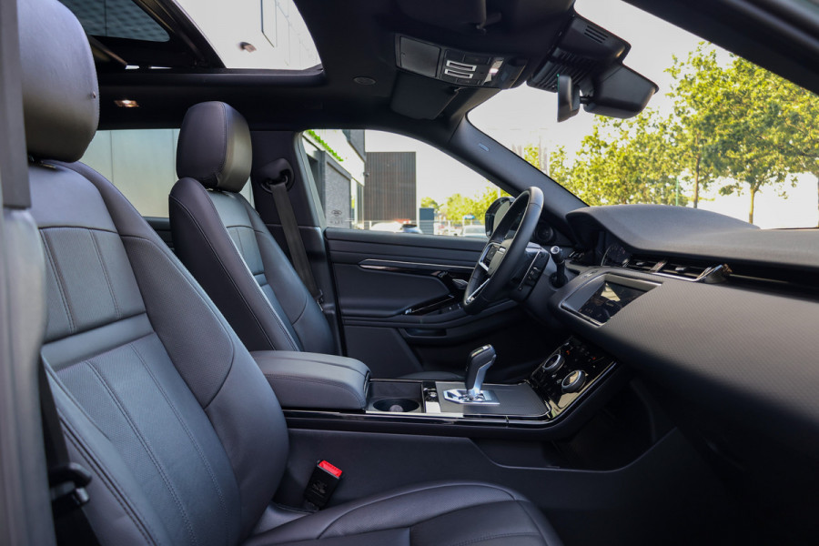 Land Rover Range Rover Evoque 1.5 P300e AWD R-Dynamic SE | PANO | CAMERA | CARPLAY | ACC | ELEK KOFFERKLEP | ELEK STOELEN |