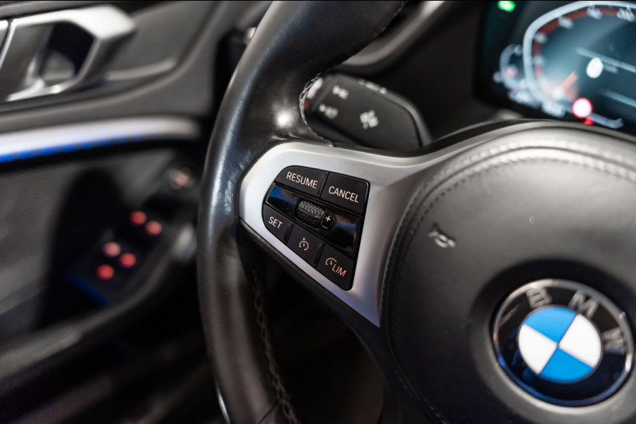 BMW 1-serie 118i Automaat M Pakket LED NAVI Sfeer Verlichting