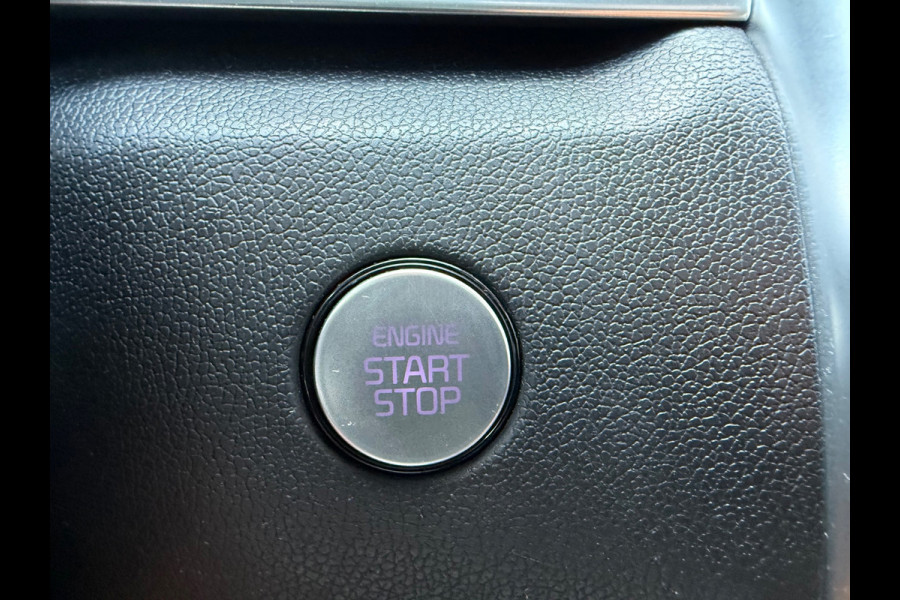 Kia Sorento 1.6 T-GDI Hybrid 2WD ExecutiveLine 7p. - Automaat - Leder - Panoramadak- Navi - Org.NL