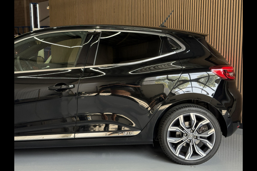 Renault Clio 1.0 TCe 100pk Edition One | Groot navi | Bose | Camera | Stoel & Stuur verwarming | Carplay 100% Dealer onderhouden!