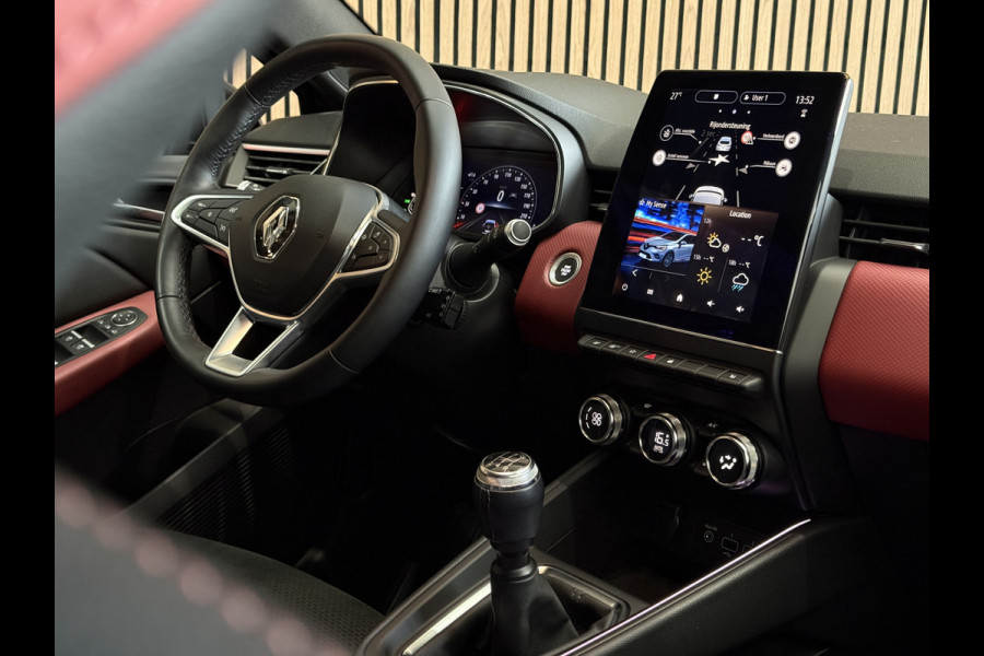 Renault Clio 1.0 TCe 100pk Edition One | Groot navi | Bose | Camera | Stoel & Stuur verwarming | Carplay 100% Dealer onderhouden!