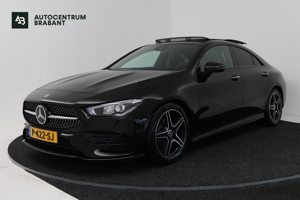 Mercedes-Benz CLA-Klasse 180 AMG Line (PANORAMADAK, STOELVERWARMING, SFEERVERLICHTING, CAMERA, CRUISE ADAPTIEF)
