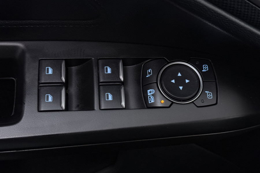 Ford FOCUS Wagon 1.0 EcoBoost Hybrid ST Line X Business (CAMERA, TREKHAAK, B&O SOUND, STOEL/STUUR VERWARMING, SENSOREN)