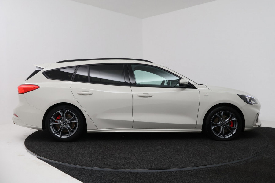 Ford FOCUS Wagon 1.0 EcoBoost Hybrid ST Line X Business (CAMERA, TREKHAAK, B&O SOUND, STOEL/STUUR VERWARMING, SENSOREN)