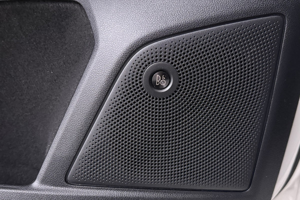 Ford FOCUS Wagon 1.0 EcoBoost Hybrid ST Line X Business (CAMERA, TREKHAAK, B&O SOUND, STOEL/STUUR VERWARMING, SENSOREN)