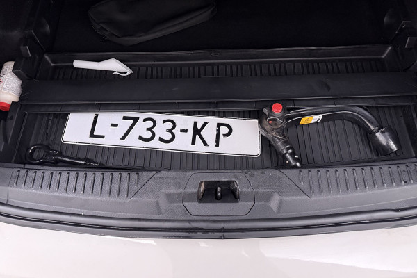 Ford FOCUS Wagon 1.0 EcoBoost Hybrid ST Line X Business (CAMERA, TREKHAAK, B&O SOUND, STOEL/STUUR VERWARMING, SENSOREN)