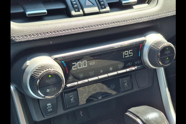 Toyota RAV4 2.5 Hybrid AWD Style | Trekhaak, Dodehoekherkenning, Stoel + Stuurverwarming, 18inch, Keyless, 1.650KG Trekgewicht
