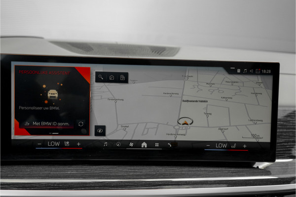BMW X5 xDrive50e Launch Edition M-Sport Pro Pano M-Stoel M-Performance H/K Trekhaak