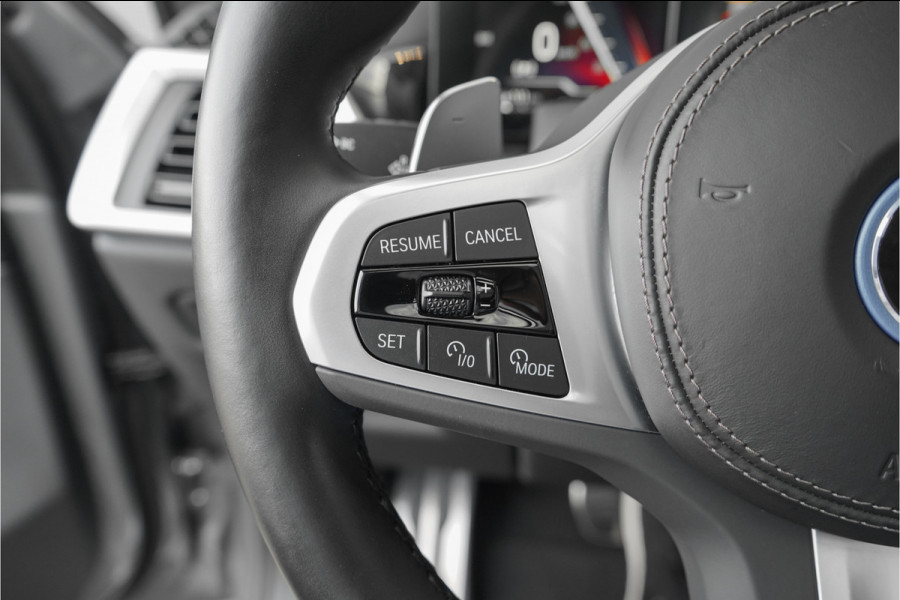 BMW X5 xDrive50e Launch Edition M-Sport Pro Pano M-Stoel M-Performance H/K Trekhaak