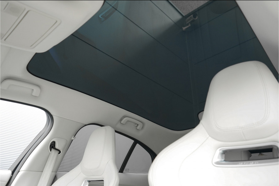 Jaguar I-PACE EV400 First Edition 90 kWh Performance Seats Pano 20"