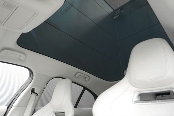 Jaguar I-PACE EV400 First Edition 90 kWh Performance Seats Pano 20"