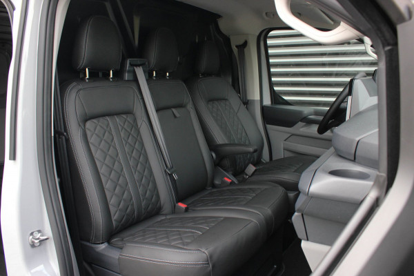 Ford E-Transit Cust. 340 L2H1 Limited 71 kWh 218PK / RAPTOR EDITON / CAMERA / 370KM RANGE /APPLE CARPLAY DRIVERS- PACK FULL OPTION
