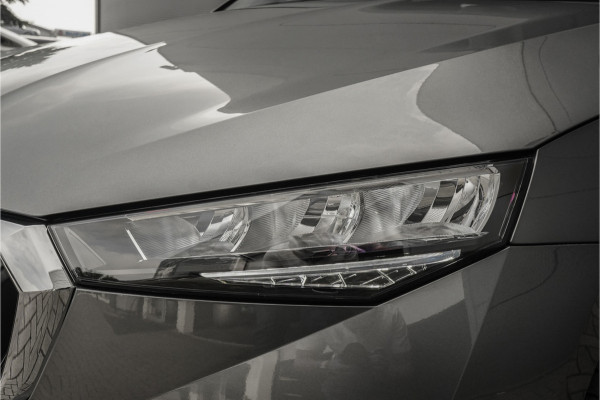 Škoda SCALA 1.0 TSI Business Edition Facelift Navi ACC Stoelverw 1e Eig Ori NL