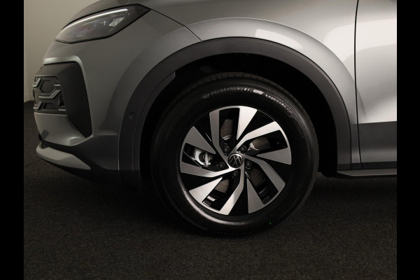 Volkswagen T-Roc Limited Edition 1.5 eTSI 85 kW / 116 PK SUV 7 vers Achteruitrijcamera | Stoelverwarming | Carplay