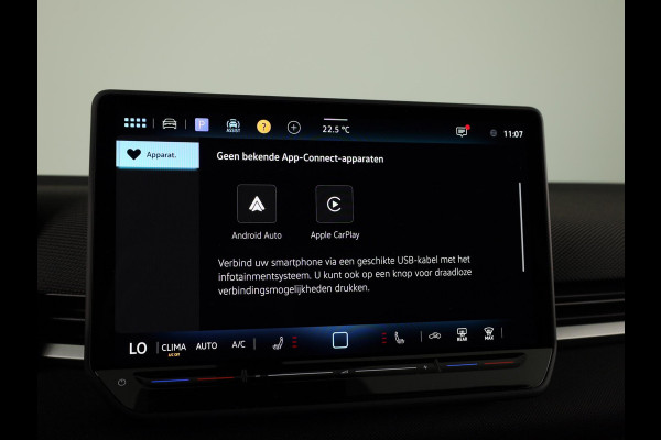 Volkswagen T-Roc Limited Edition 1.5 eTSI 85 kW / 116 PK SUV 7 vers Achteruitrijcamera | Stoelverwarming | Carplay