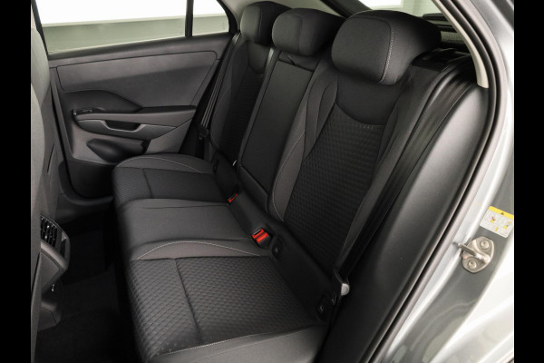 Volkswagen T-Roc Limited Edition 1.5 eTSI 85 kW / 116 PK SUV 7 vers Achteruitrijcamera | Stoelverwarming | Carplay