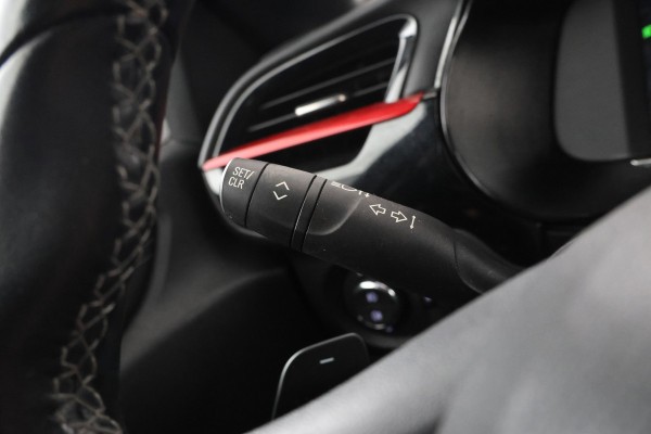 Opel Corsa 1.2 GS Line Automaat, Apple carplay, sportstoel