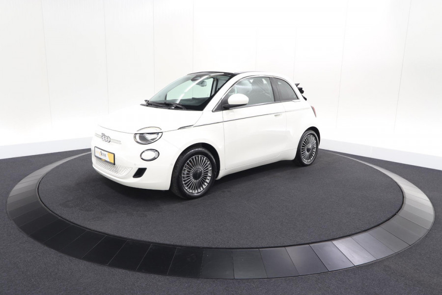 Fiat 500C Icon 42 kWh | SOH 96% | Convenience Pack | Camera | Dodehoekdetectie | Stoelverwarming