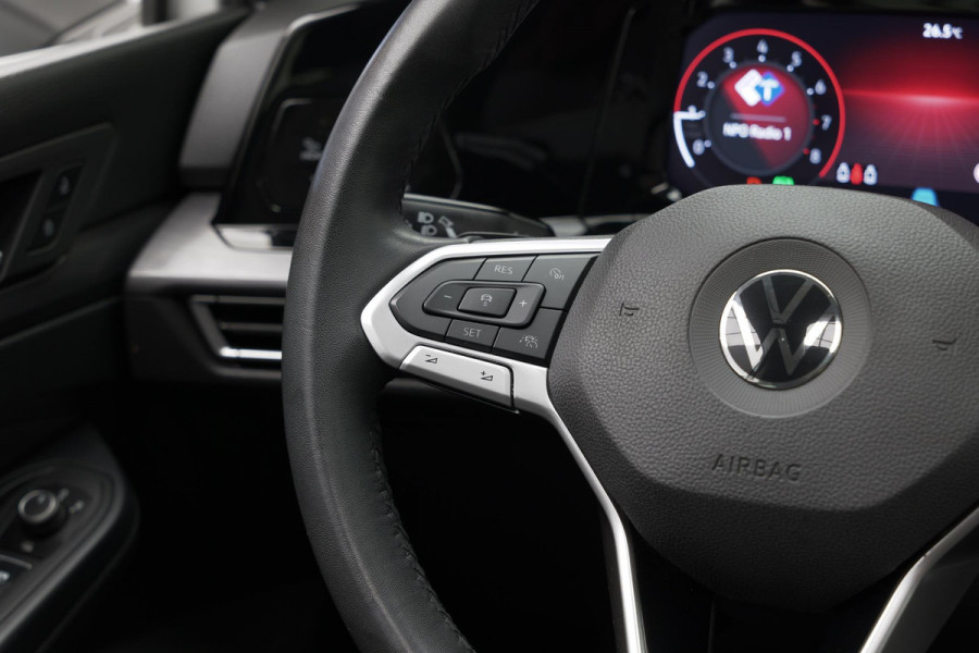 Volkswagen Golf 1.5 eTSI Style |Panoramadak|Massage|Carplay|