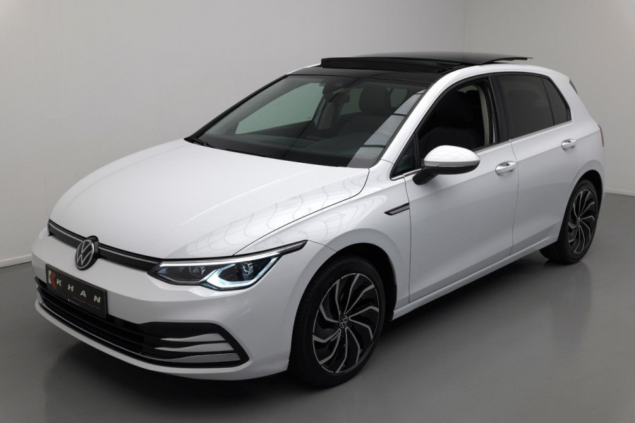 Volkswagen Golf 1.5 eTSI Style |Panoramadak|Massage|Carplay|