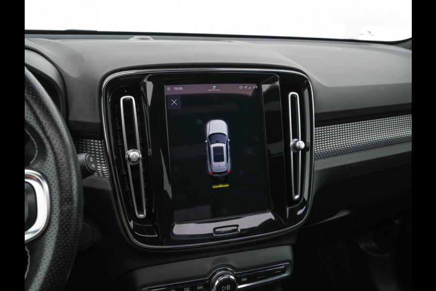 Volvo XC40 Recharge P8 AWD R-Design [3-Fase-11kW] {SoH-89%} (INCL-BTW) Aut. *PANO | LEATHER | ADAPTIVE-CRUISE | DIGI-COCKPIT | FULL-LED | CAMERA | NAVI-FULLMAP | ECC | PDC | KEYLESS | HEATED-SPORTSEATS | TOWBAR | 20''ALU*