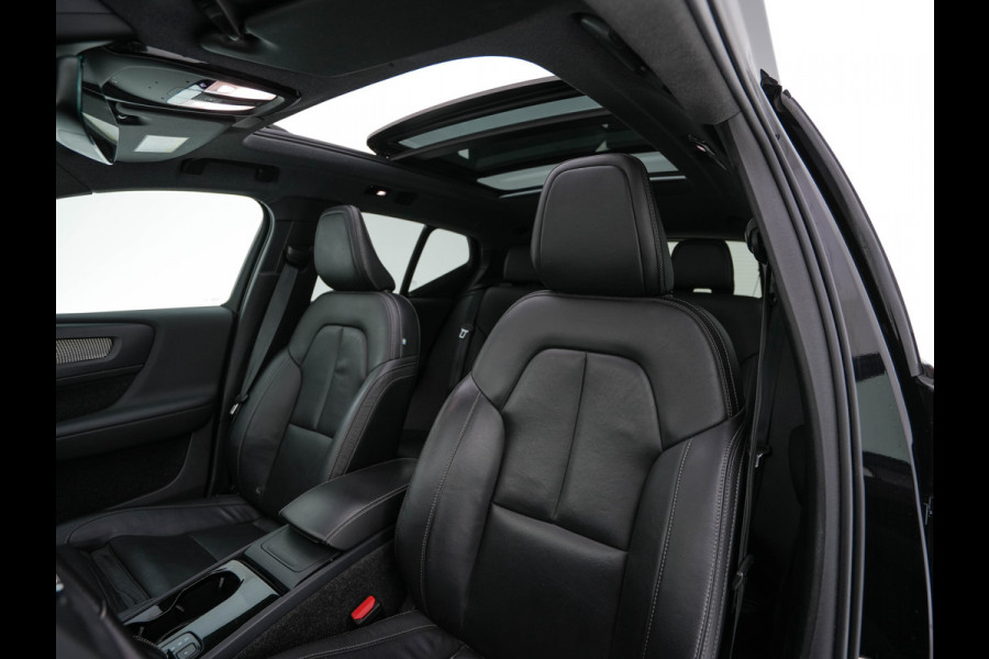 Volvo XC40 Recharge P8 AWD R-Design [3-Fase-11kW] {SoH-89%} (INCL-BTW) Aut. *PANO | LEATHER | ADAPTIVE-CRUISE | DIGI-COCKPIT | FULL-LED | CAMERA | NAVI-FULLMAP | ECC | PDC | KEYLESS | HEATED-SPORTSEATS | TOWBAR | 20''ALU*