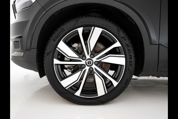Volvo XC40 Recharge P8 AWD R-Design [3-Fase-11kW] {SoH-89%} (INCL-BTW) Aut. *PANO | LEATHER | ADAPTIVE-CRUISE | DIGI-COCKPIT | FULL-LED | CAMERA | NAVI-FULLMAP | ECC | PDC | KEYLESS | HEATED-SPORTSEATS | TOWBAR | 20''ALU*