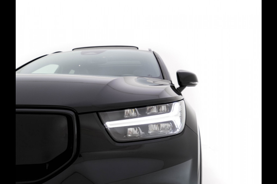 Volvo XC40 Recharge P8 AWD R-Design [3-Fase-11kW] {SoH-89%} (INCL-BTW) Aut. *PANO | LEATHER | ADAPTIVE-CRUISE | DIGI-COCKPIT | FULL-LED | CAMERA | NAVI-FULLMAP | ECC | PDC | KEYLESS | HEATED-SPORTSEATS | TOWBAR | 20''ALU*