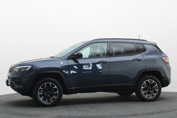 Jeep Compass 4xe 240 Plug-in Hybrid Electric Trailhawk Panoramadak, Leder/Stof, ACC, Camera, Apple Carplay, Virtual Cockpit, 17''
