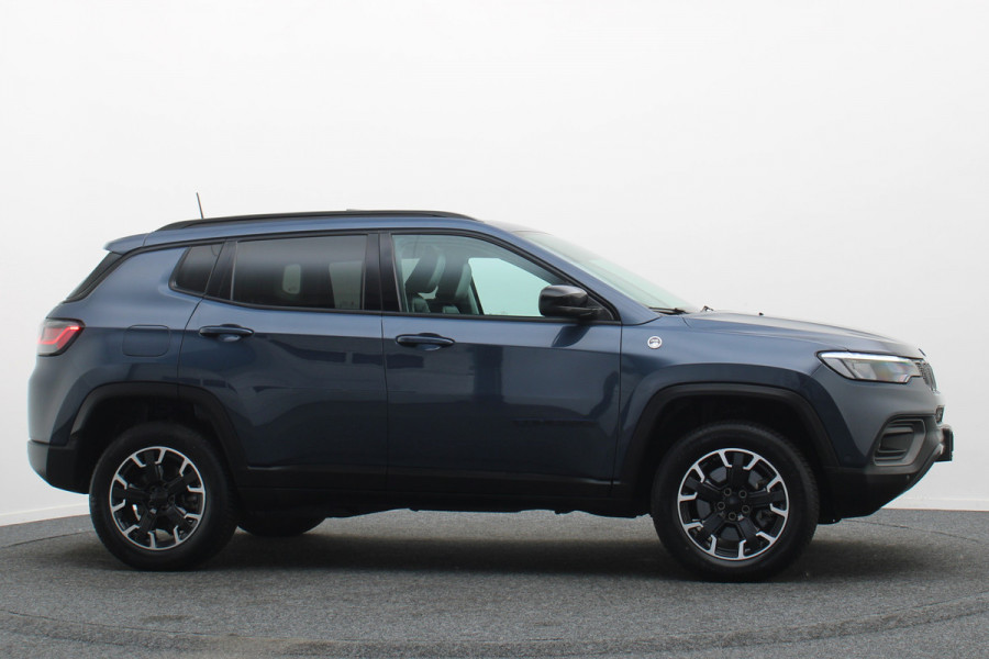 Jeep Compass 4xe 240 Plug-in Hybrid Electric Trailhawk Panoramadak, Leder/Stof, ACC, Camera, Apple Carplay, Virtual Cockpit, 17''