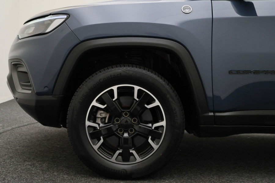 Jeep Compass 4xe 240 Plug-in Hybrid Electric Trailhawk Panoramadak, Leder/Stof, ACC, Camera, Apple Carplay, Virtual Cockpit, 17''