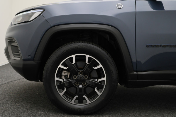 Jeep Compass 4xe 240 Plug-in Hybrid Electric Trailhawk Panoramadak, Leder/Stof, ACC, Camera, Apple Carplay, Virtual Cockpit, 17''