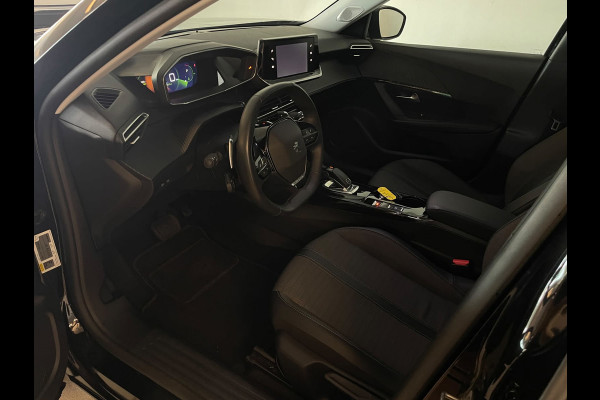 Peugeot 2008 1.2 PureTech Allure Pack 130 PK AUTOMAAT CLIMA NAVI CRUISE APPLE CARPLAY CAMERA PDC VELG 1STE EIG ZEER NETTE AUTO