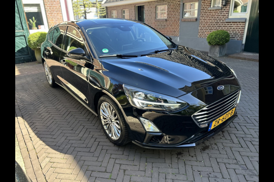 Ford Focus 1.0 125pk Tit. Bns Navi, Carplay, 17” LMV, Trekhaak